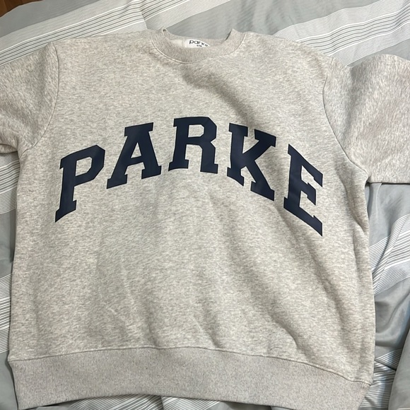 NWT PARKE CREWNECK - Picture 2 of 2